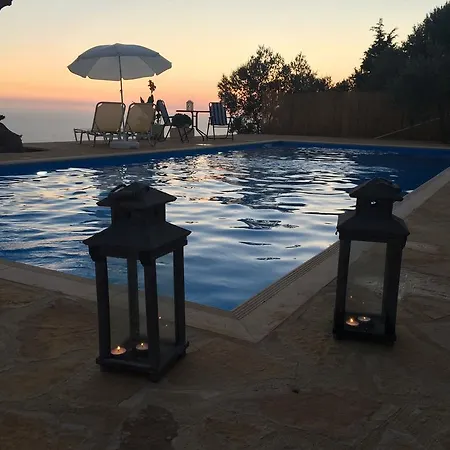 Sunset View * Айос-Никитас